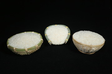 竹器竹碗簸箕装大米