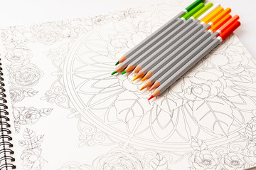 填色绘本彩色铅笔