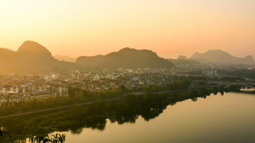 桂林市晨景