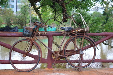 老款自行车