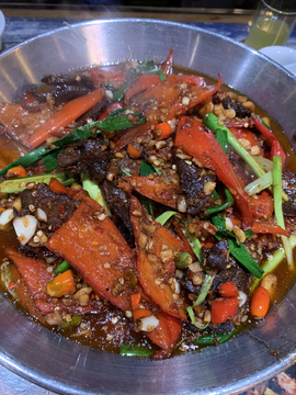 大红椒炒牛肉
