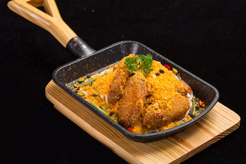 避风塘焗鸡中翅