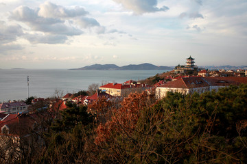 青岛小鱼山远眺