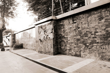 宽窄巷子浮雕墙