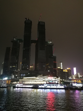 江边夜景