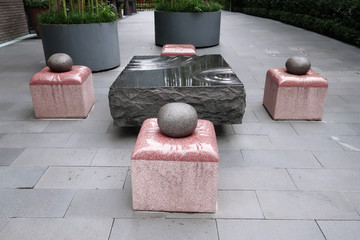 创意石桌石凳雕塑