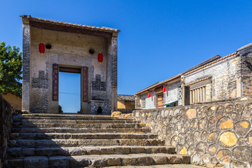 钱岗古村南门震明门