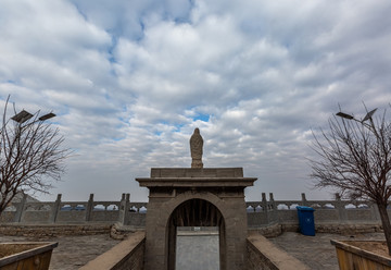 太原板寺山圣母堂