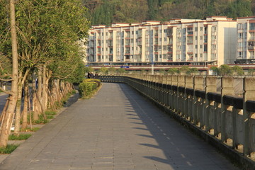路沿石栏杆