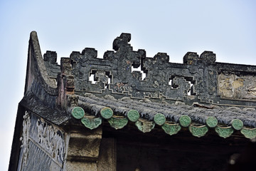 岭南建筑陶瓷屋脊