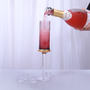 酒杯高脚杯