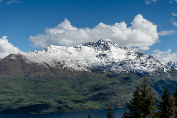 高山湖泊