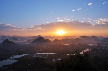 青龙山日出