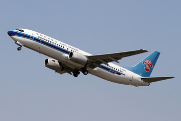 中国南方航空公司飞机起飞