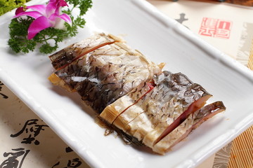 蒸腊鱼