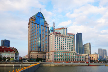 上海苏州河畔海湾大厦