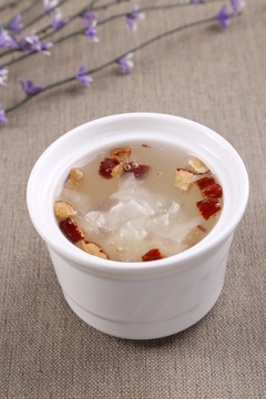 红枣莲子羹