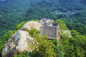 千山无量观玉皇阁观音洞俯瞰图