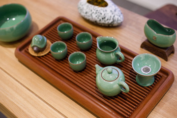 青瓷茶具