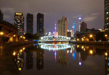 浙江路桥夜景