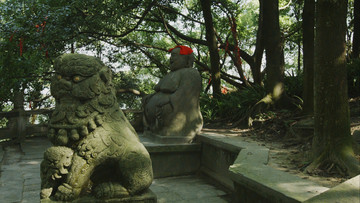 玉蟾山狮子雕塑