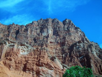 库车大峡谷千层