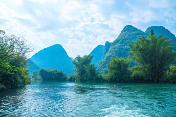 阳朔遇龙河风光