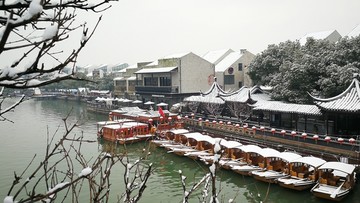 魔都上海朱家角古镇雪景