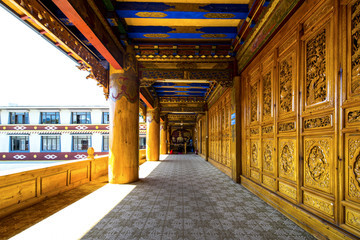 藏族风光建筑