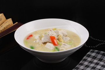 浓汤手掰豆腐