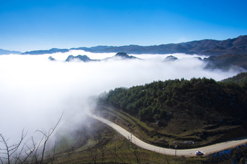 云海和公路