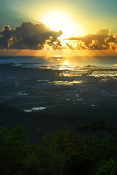 云梯山顶观日出