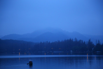 西湖山水装饰画