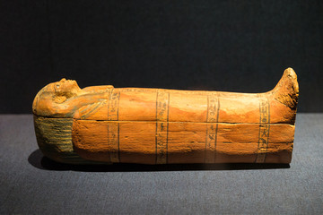 埃及小型木乃伊人形木棺
