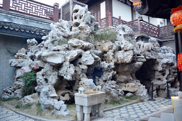 假山