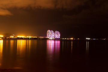 海南三亚凤凰岛夜景