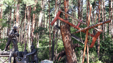 伐木工具雕塑