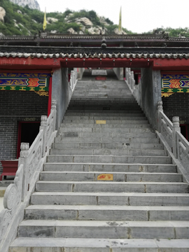 寺庙台阶