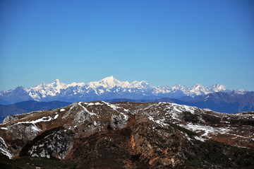 雪山顶