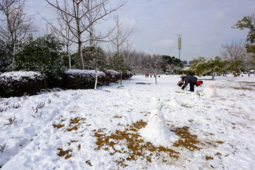 公园雪景