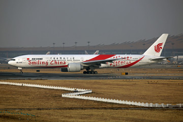 中国国际航空飞机准备起飞