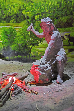 猿人雕塑原始人生火