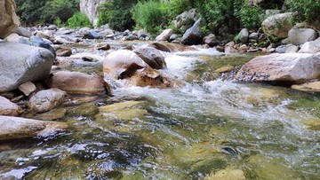 秦岭终南山溪水