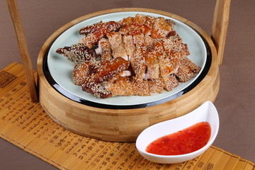 芝麻香翠鸡