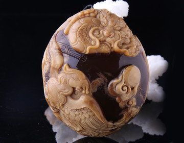 精美琥珀
