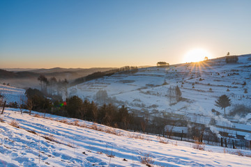 松岭雪村