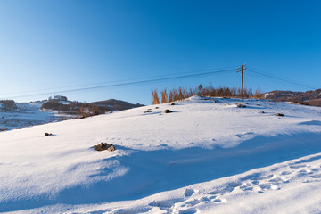 松岭雪村