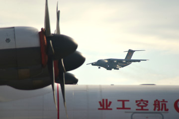 中国空军运20飞行表演
