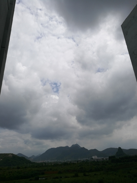 烟雨蒙蒙