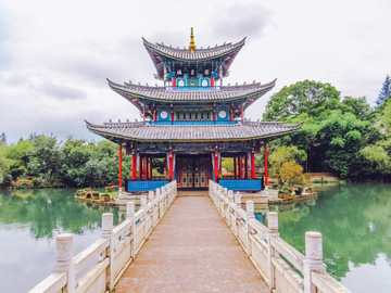 黑龙潭